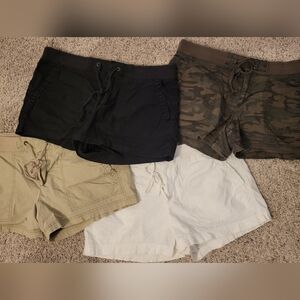 a.n.a. Shorts - 4 pairs - size 6 - black, white, khaki, camo